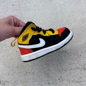 Nike Air Jordan 1 Mid Retro TD Amarillo Orange Yellow BQ6933-087 Size 5C